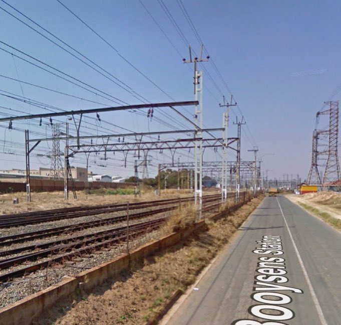 iamyesyouareno's tweet image. South Africa 2009 vs. Today. 

This is what decolonization looks like. This is what they wanted. Back to the Stone Age.