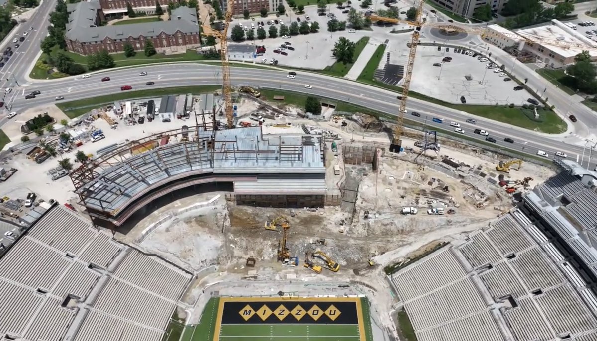 Memorial Stadium Centennial Project Tracker tweet media