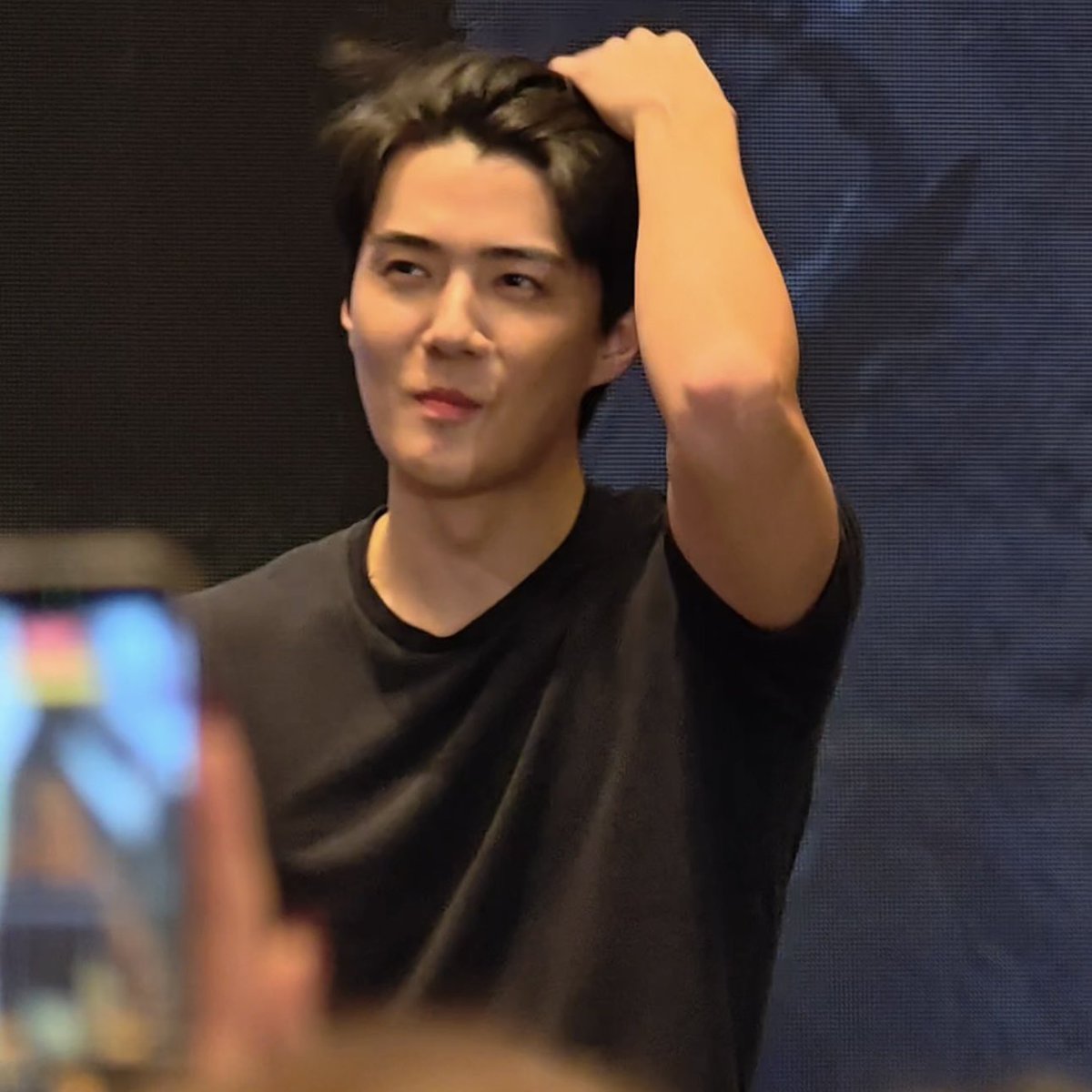 xunhuas's tweet photo. OH SEHUN THE MAN THAT YOU ARE https://t.co/aHeKGGeo4w