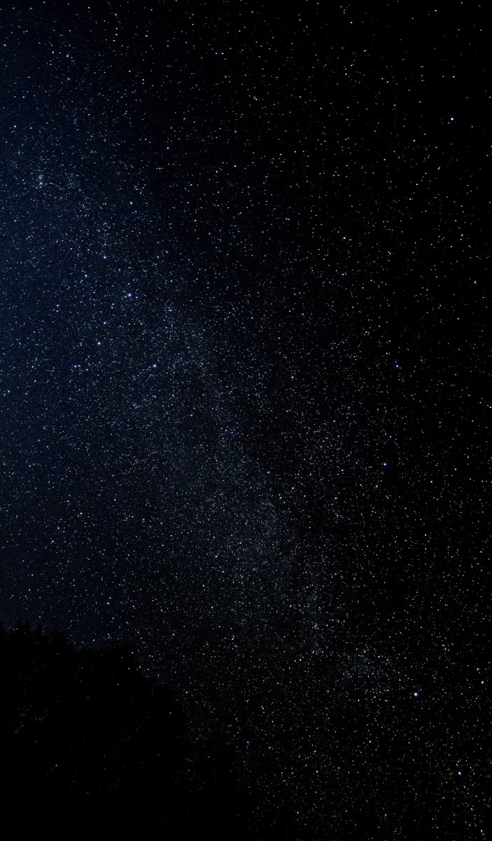 Space 8K tweet media