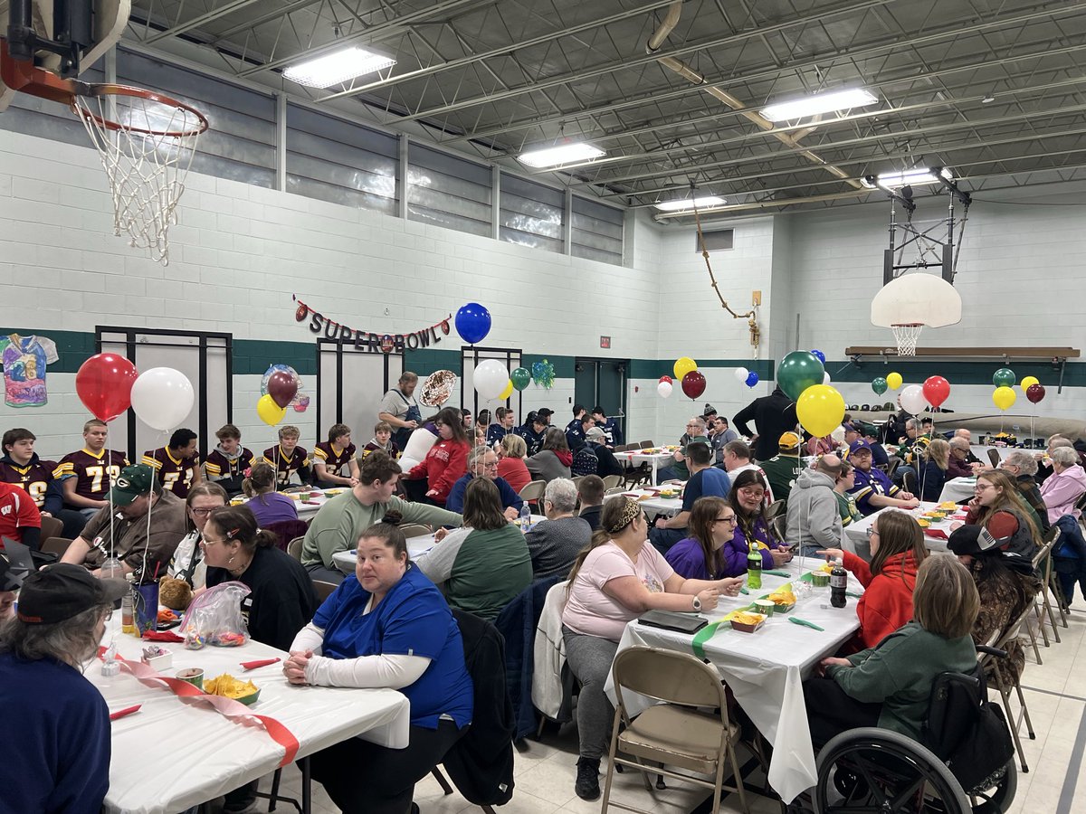 Coach Sinz tweet media