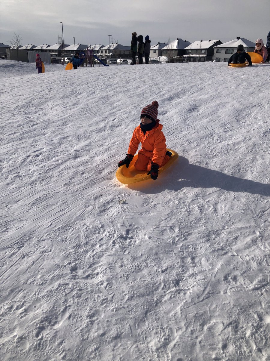 Mrs. Riley tweet media