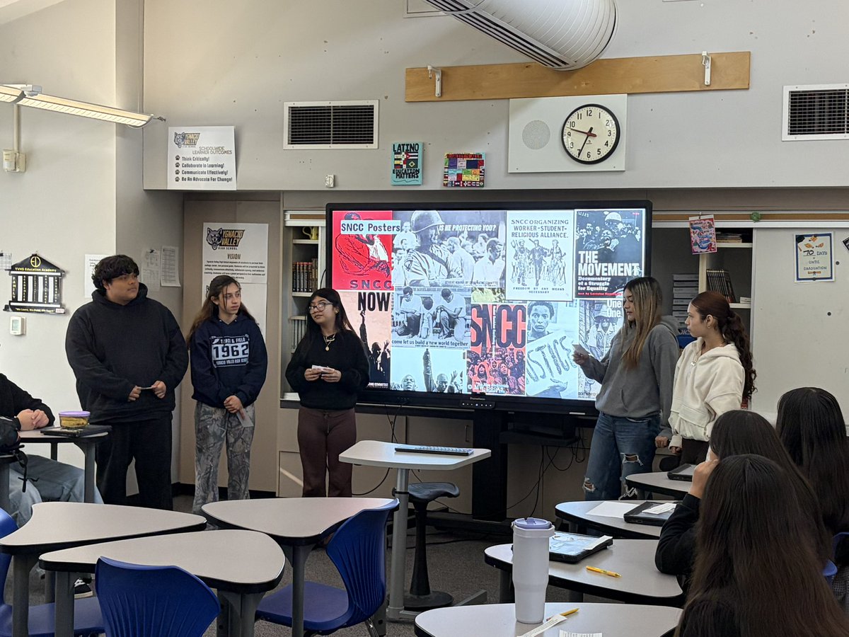 EDAcademyYVHS's tweet photo. #ethnicstudies presenting on the power of visual protest during the Civil Rights Movement. https://t.co/ORnXUH0m2k