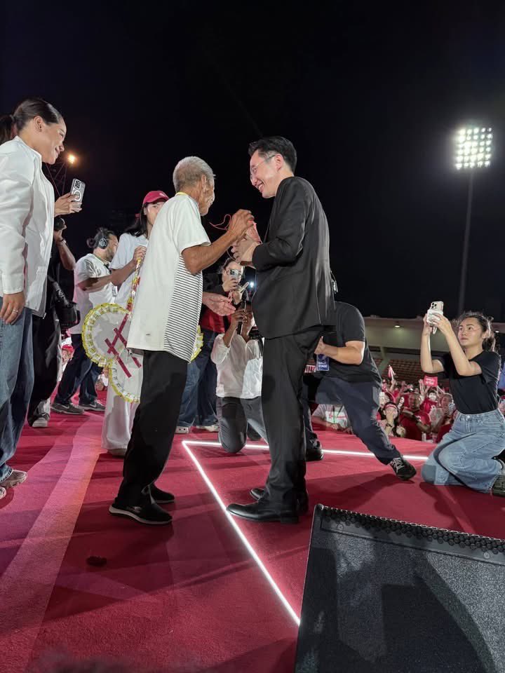 YodchananW's tweet image. 