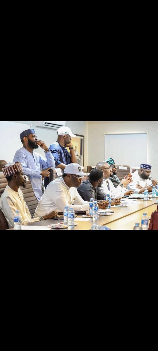 CITY_BOYS_SE_26's tweet photo. Meeting between CITY BOYS movement and renewed hope agenda. AHEAD AHEAD south east youths. https://t.co/mrxy8vD338