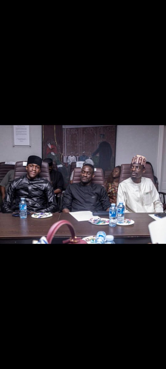CITY_BOYS_SE_26's tweet photo. Meeting between CITY BOYS movement and renewed hope agenda. AHEAD AHEAD south east youths. https://t.co/mrxy8vD338