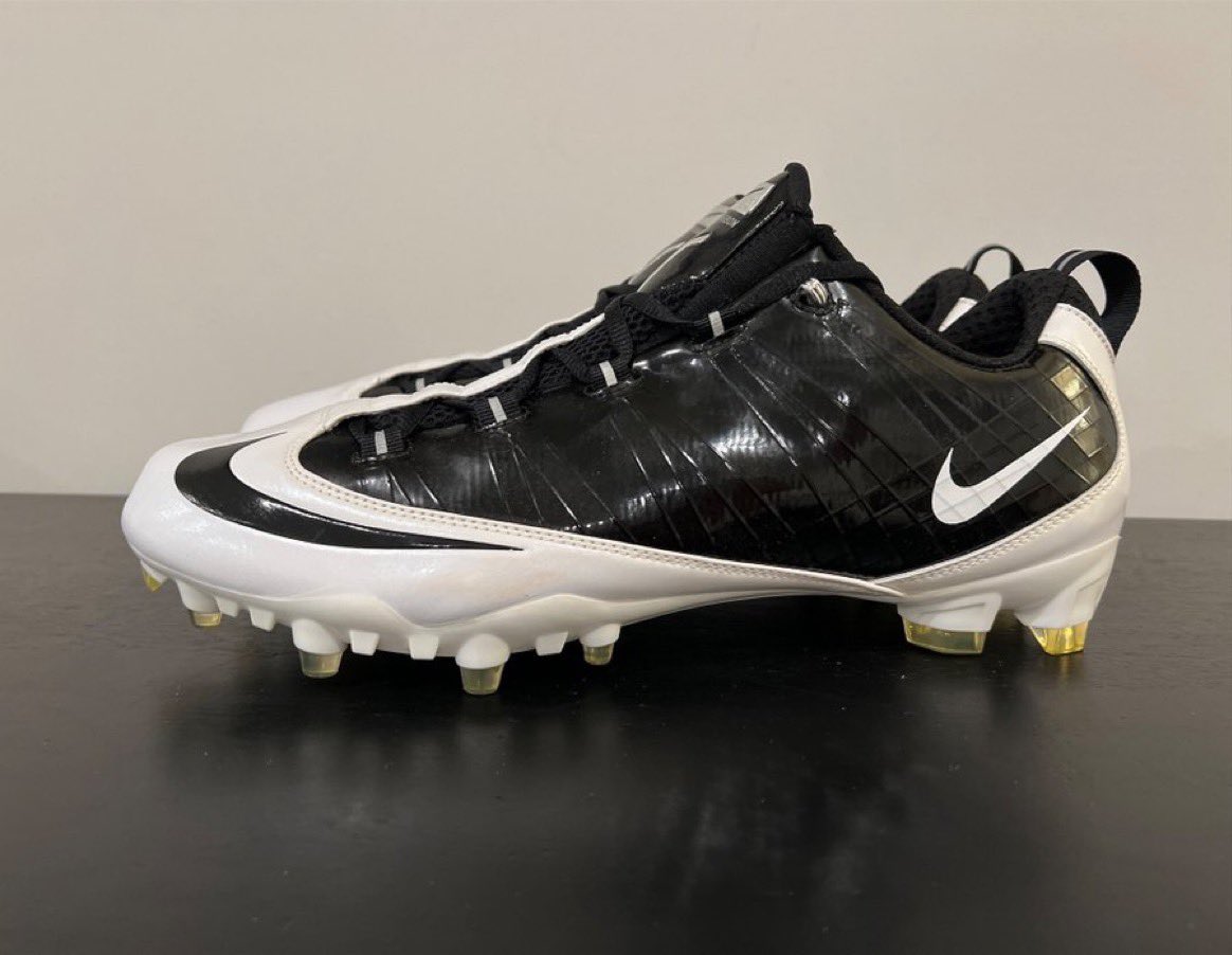 FootballPosts's tweet image. Best cleats ever made