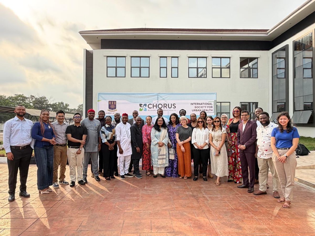 glamaureen_'s tweet photo. I presented my research work on “Multisectoral actions for the prevention and control of CDs and NCDs” during the CHORUS policy event held at University of Ghana.

With my team at Health Policy Research Group, we contribute to build a health system that serves everyone. https://t.co/sbuWXksnqX