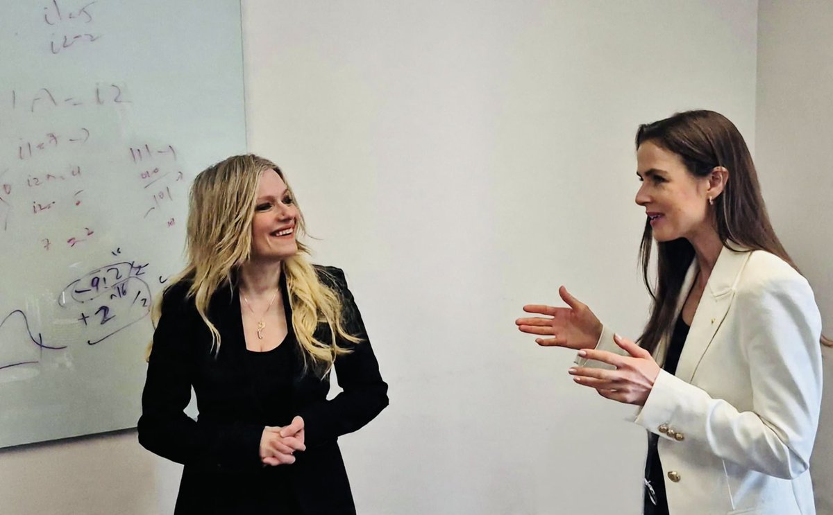 Andrea Khanjin tweet media