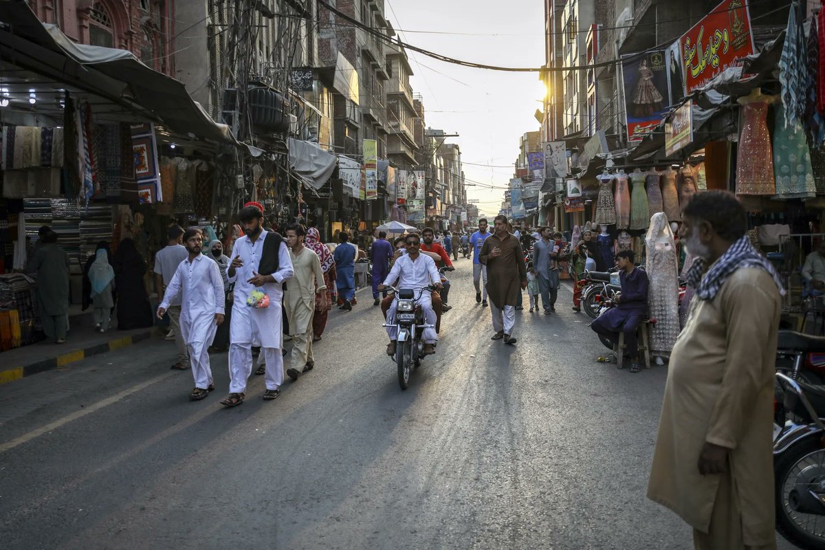 InfoGram tweet media