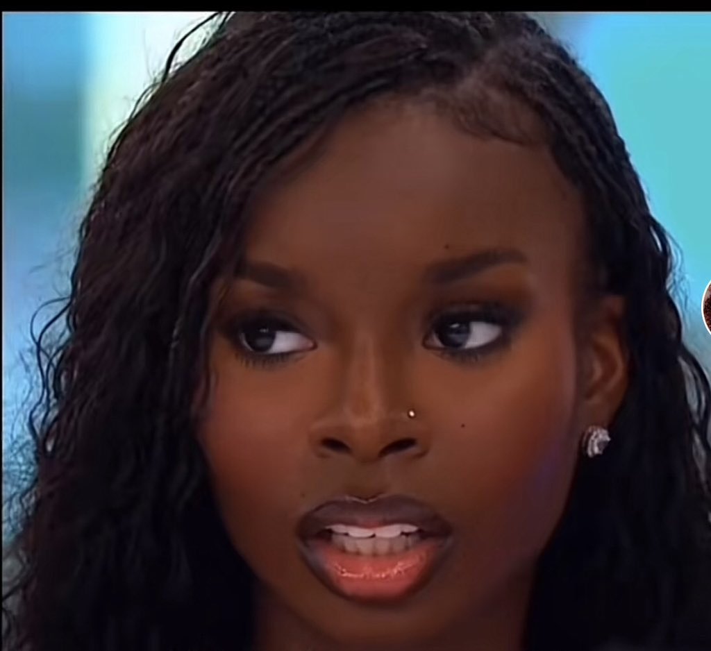 kat_beylandria's tweet image. Well yes.