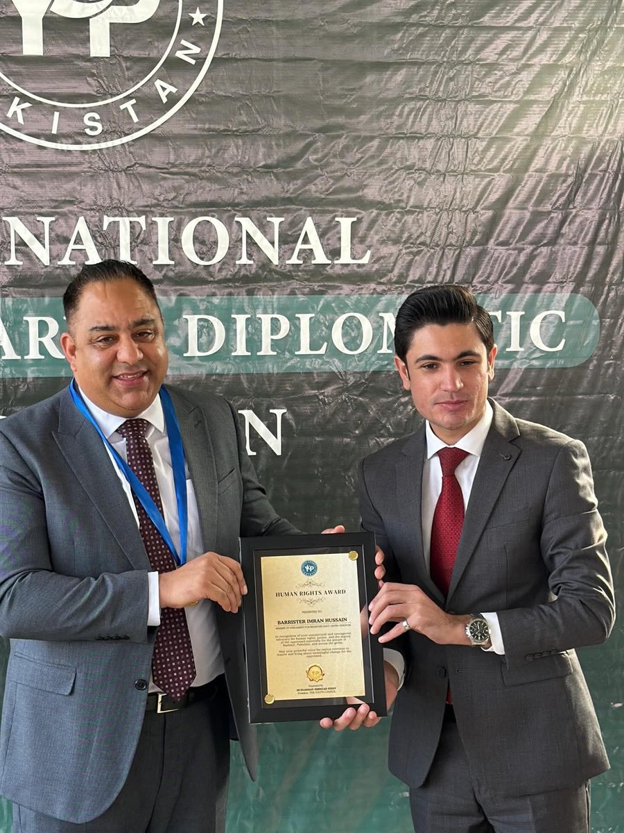 YouthCouncilPK's tweet photo. Islamabad: The Youth Council Pakistan presented a Human Rights Award during an International Diplomatic Reception, recognizing contributions to human rights, youth leadership, and global engagement.

#YouthCouncilPK #HumanRights #YouthLeadership
#DiplomaticReception https://t.co/MAc370wWEV