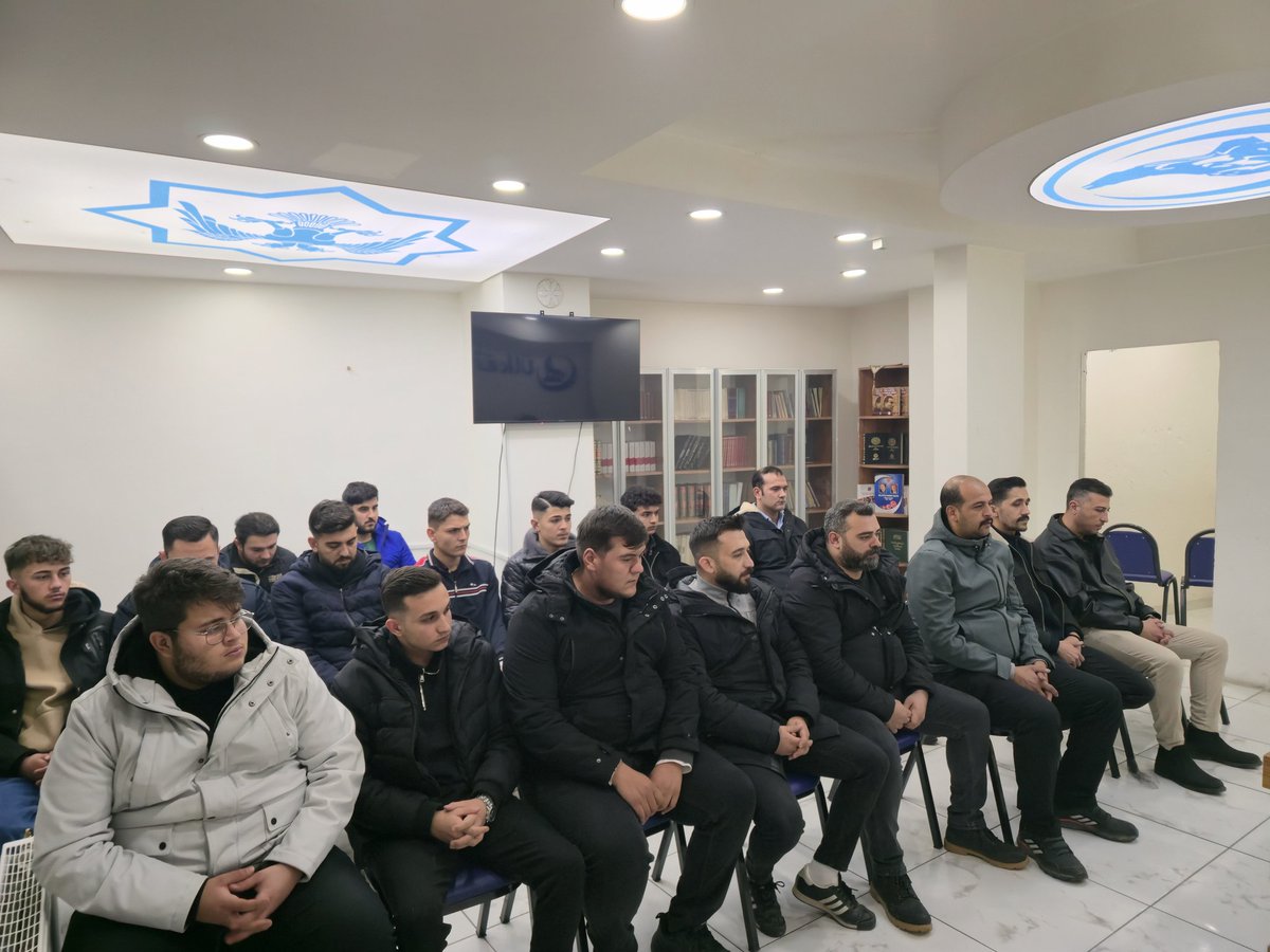 ulkuocaklari68's tweet photo. Bugün, 6 Şubat depremlerinin yıl dönümünde, kaybettiğimiz tüm canlarımızı rahmet, minnet ve dualarla anıyor; aziz milletimize bir kez daha başsağlığı diliyoruz.
Ülkü Ocakları Aksaray İl Başkanlığı olarak, bu büyük felakette hayatını kaybeden vatandaşlarımızın aziz hatıraları için Kur’an-ı Kerim tilaveti gerçekleştirdik, dualarımızı onların ruhlarına armağan ettik.
Acımız ortak, yasımız birdir. Birlik ve beraberlik ruhuyla, milletimizin her şartta yanında olmaya devam edeceğiz. Bu tarifsiz acıların bir daha yaşanmamasını temenni ediyor; yitirdiğimiz canları asla unutmayacağımızı ve unutturmayacağımızı bir kez daha ifade ediyoruz.