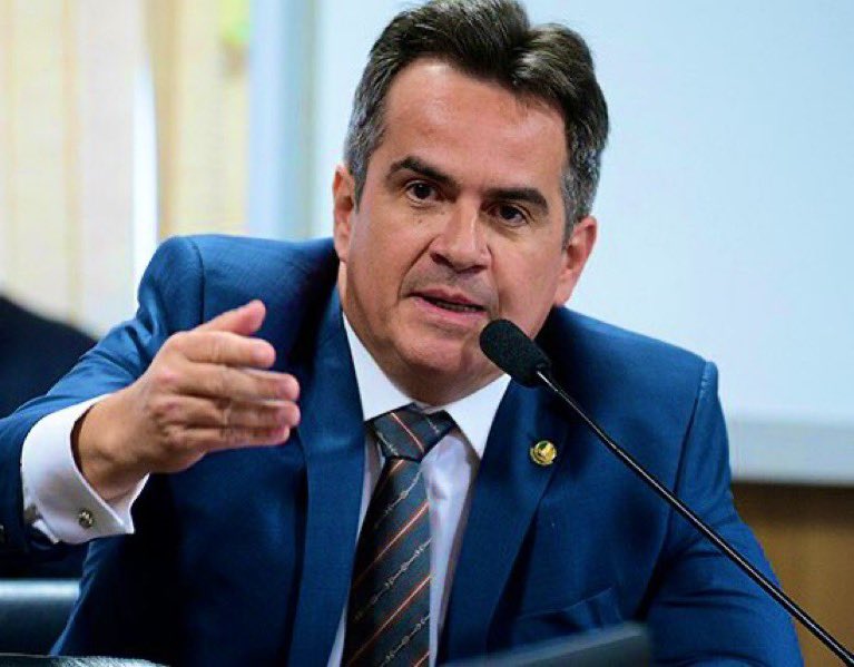 NewsLiberdade's tweet image. 🚨URGENTE - Ciro Nogueira encontrou Lula e ofereceu afastar PP de Flávio Bolsonaro por acordo no Piauí