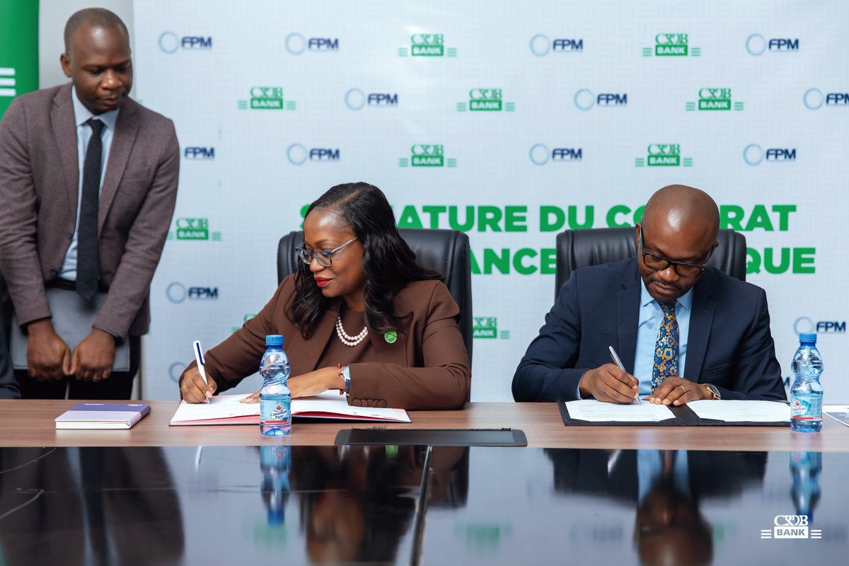 crdbbankcongo's tweet photo. CRDB Bank et le FPM ASBL ont signé un Accord d’Assistance Technique pour structurer une offre bancaire performante en faveur des PME en RDC, afin de faciliter l’accès au crédit et soutenir la croissance des entreprises locales.

#crdbbankcongo #FPM #PME #Entrepreneuriat #RDC https://t.co/VHpjshejfQ