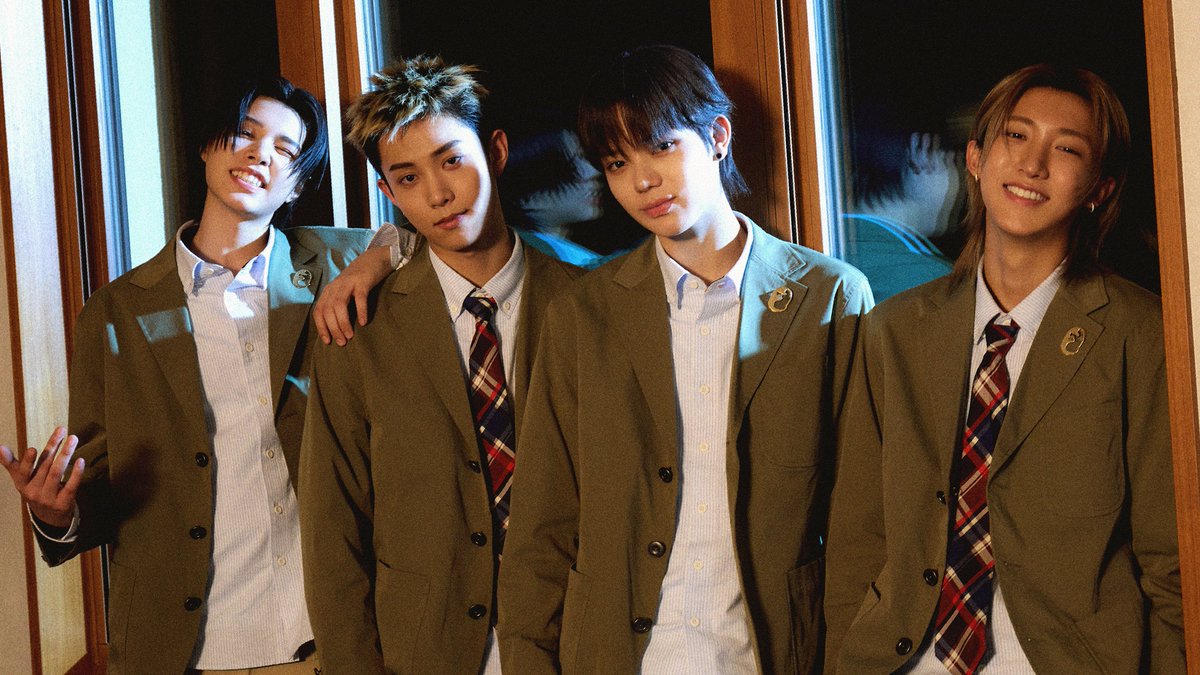 in a world of iPhone faces, we're proud to be Nokia. 🤙📞