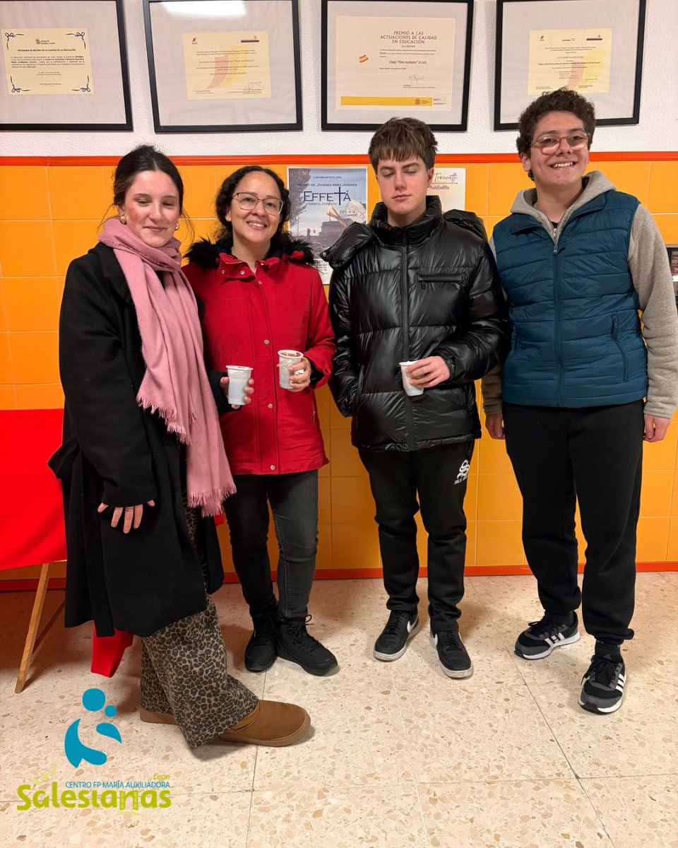 ¡𝗗𝗲𝘀𝗽𝗲𝗱𝗶𝗱𝗮 𝗰𝗼𝗻 𝘀𝗮𝗯𝗼𝗿 𝗮 𝗳𝘂𝘁𝘂𝗿𝗼!
El 𝗔𝗠𝗣𝗔 ha organizado un desayuno para despedir a los alumnos de segundo de 𝗖𝗶𝗰𝗹𝗼𝘀 𝗙𝗼𝗿𝗺𝗮𝘁𝗶𝘃𝗼𝘀 antes de iniciar su 𝗙𝗔𝗦𝗘 𝗗𝗘 𝗙𝗢𝗥𝗠𝗔𝗖𝗜𝗢́𝗡 𝗘𝗡 𝗘𝗠𝗣𝗥𝗘𝗦𝗔 (𝗙𝗙𝗘). 
#FP #Confía <a href="/SalesianasEs/">Salesianas España</a>