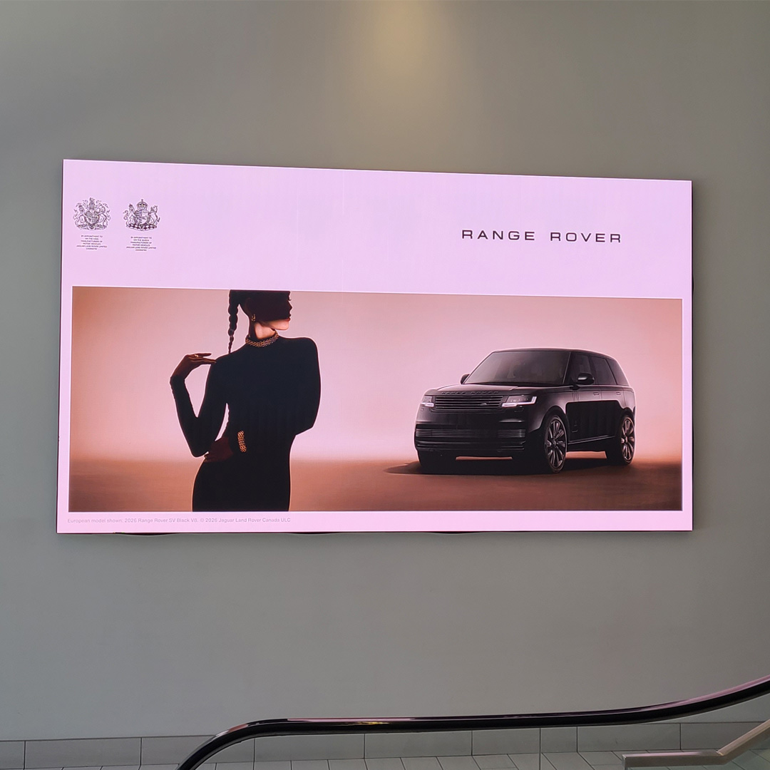 AbconMedia's tweet photo. Spotted in Yorkville: @RangeRover taking centre stage at @YorkvilleV💎 Thrilled to help execute this campaign on the digital screens at Toronto's most exclusive shopping hub.

Huge thanks to the team at @TalonOOH! 👏

#JLR #Yorkville #Luxury https://t.co/fP3l5Nt5DA