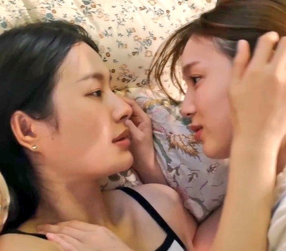 miulepp's tweet image. they wanted that cookie so effing badd