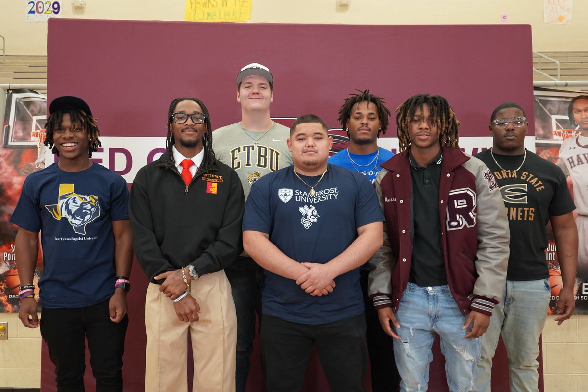 Red Oak Hawks Football tweet media