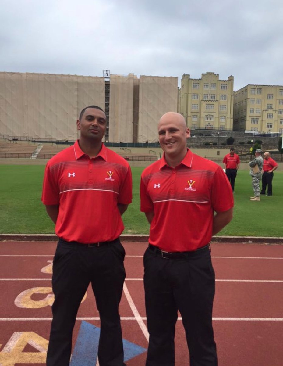 Brad Robbins tweet media