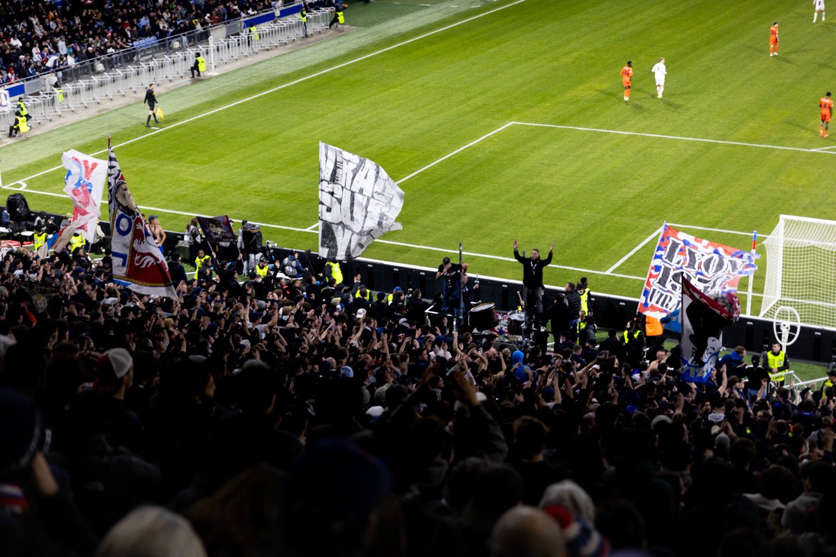 1950officiel's tweet photo. [CDF 04.02.26] OL 2-0 LAVAL https://t.co/CcFJ5ahVmY