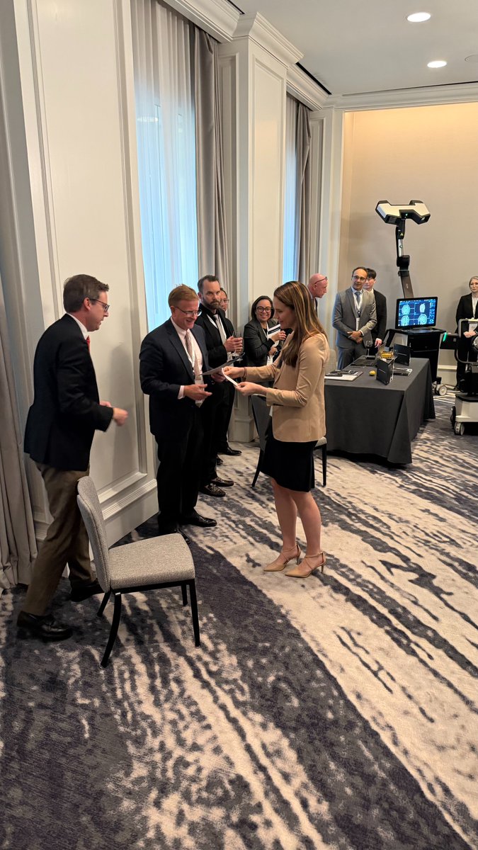 UT Neurosurgery tweet media