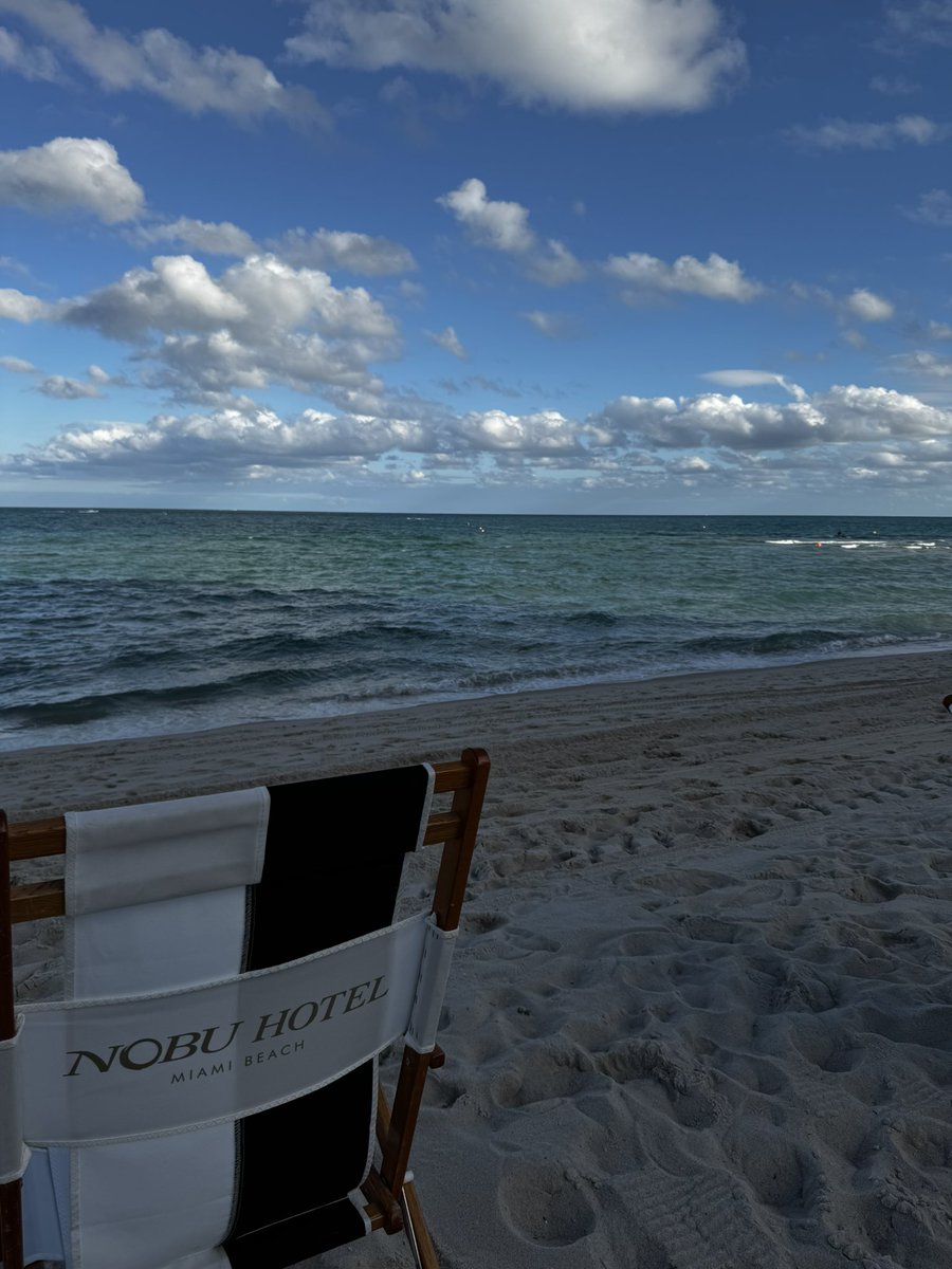 ar1e11e's tweet photo. i’ve taken my talents to miami https://t.co/gEkMWYstXE