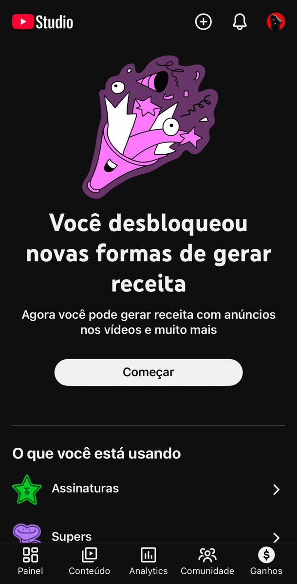 Depois de 1 ano e 2 meses 
Depois de 53 vídeos feito em 7 países 
Depois de investir mais de 15 mil dólares na produção de conteúdos de viagem 😭

- Veio a monetização no YouTube 🤩
Muito obrigado a todos vocês daqui do Twitter que me apoiaram e me incentivaram a fazer vídeos 

O