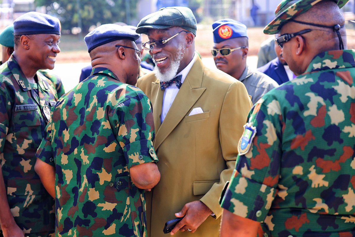 Onyia1's tweet photo. Honored to represent his excellency, Dr. Peter Mbah in welcoming the Chief of Air Staff, Air Marshal Sunday Aneke, to Enugu. This visit consolidates our collaboration toward a safer environment and reinforces our unwavering commitment to state security as the bedrock of sustainable development.