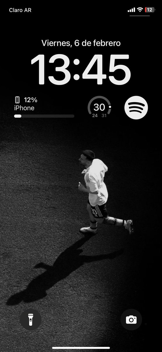 Dejen aca sus fondos de pantalla y los puntuamos ⬇️

Dejo mis 2 fondos: