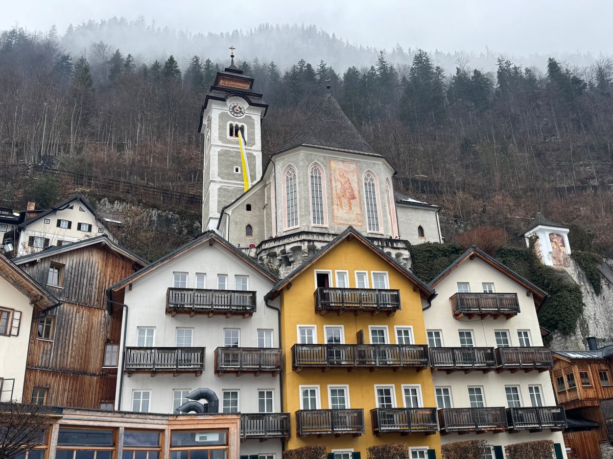 KingTaibu's tweet photo. Visited Hallstatt https://t.co/R31EPYunHO