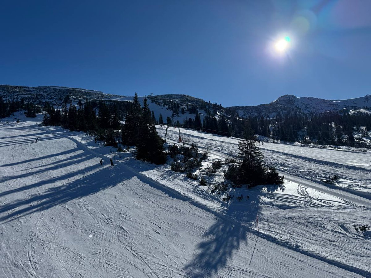 KingTaibu's tweet photo. Skiing was fun! https://t.co/htcJQTAkiF