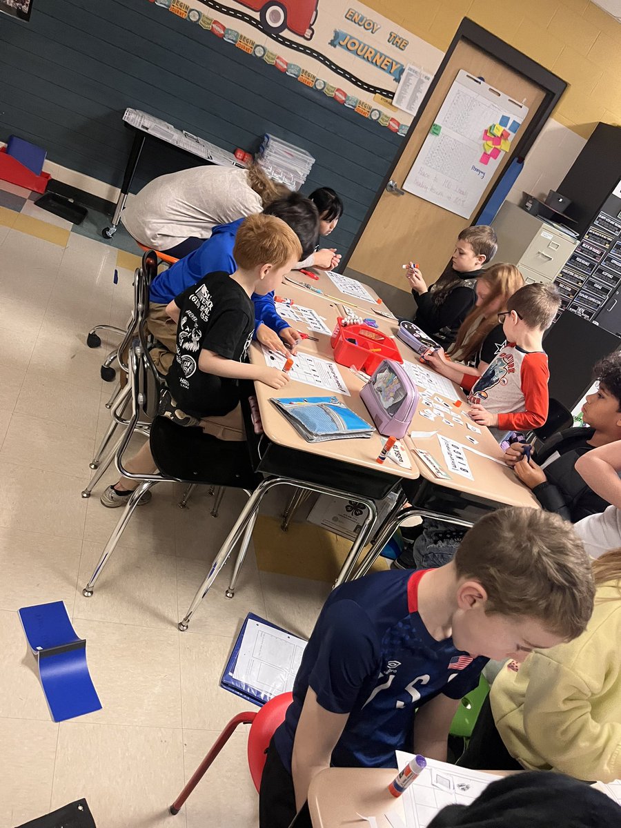 Donna Damron tweet media