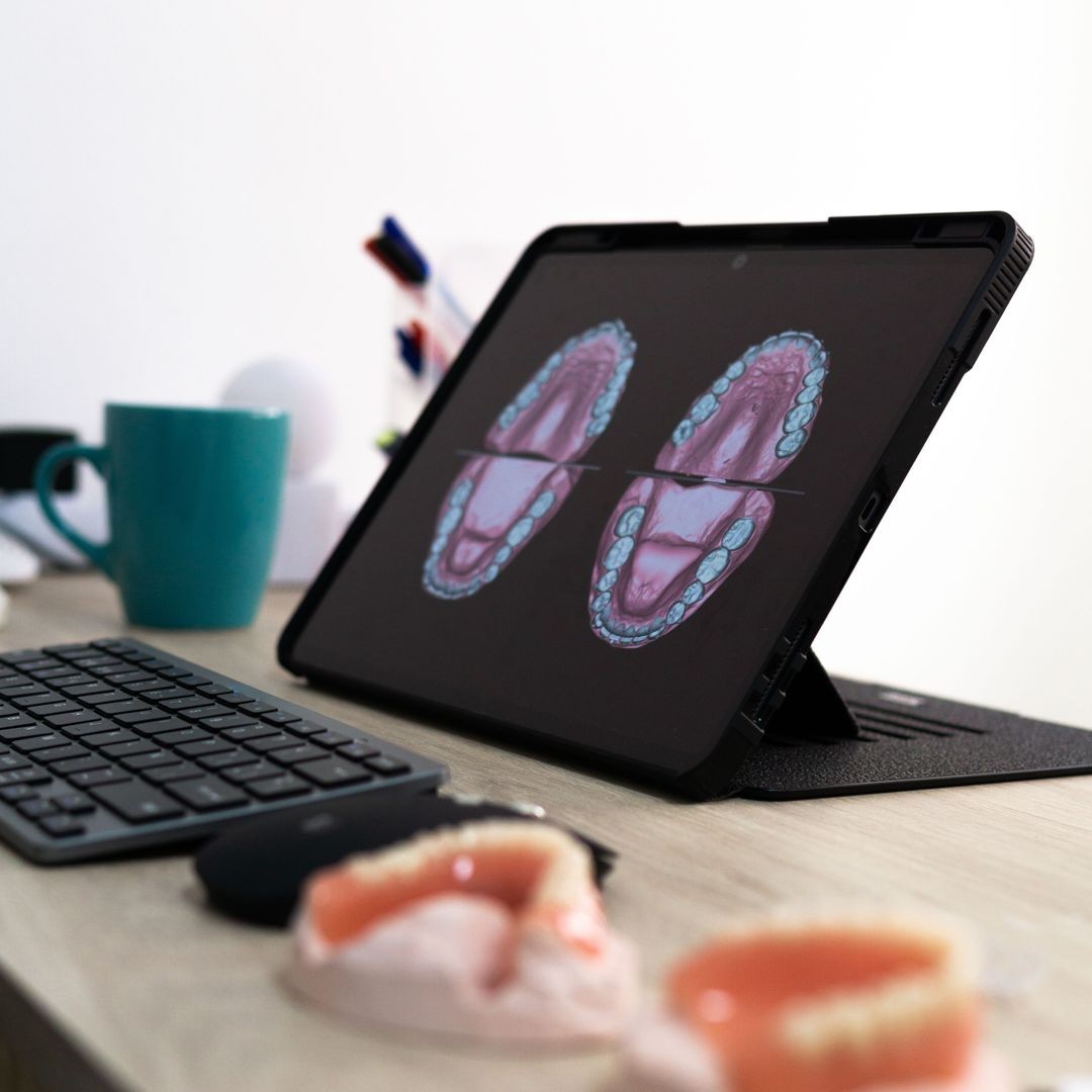 TheOncallbot's tweet image. Tracking referrals just got easier! Dental After Care Notes lets you monitor referrals &amp;amp; improve patient experience. Learn how better info reduces patient calls. Reach out today! 
 #dentalemergency #dentalpain #dentalproblem #DentalPractice #DentalTechnology #DentistOnCall