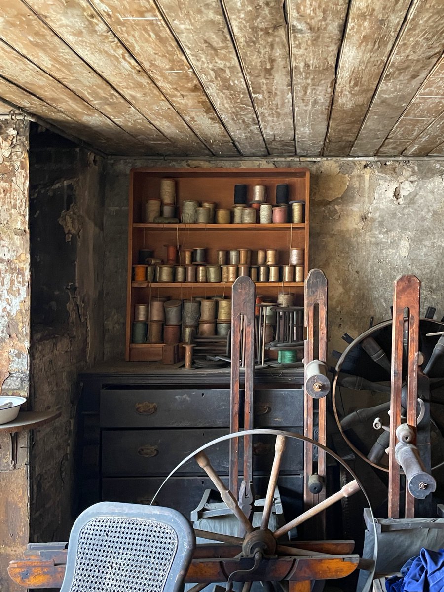 simon leach Design tweet media