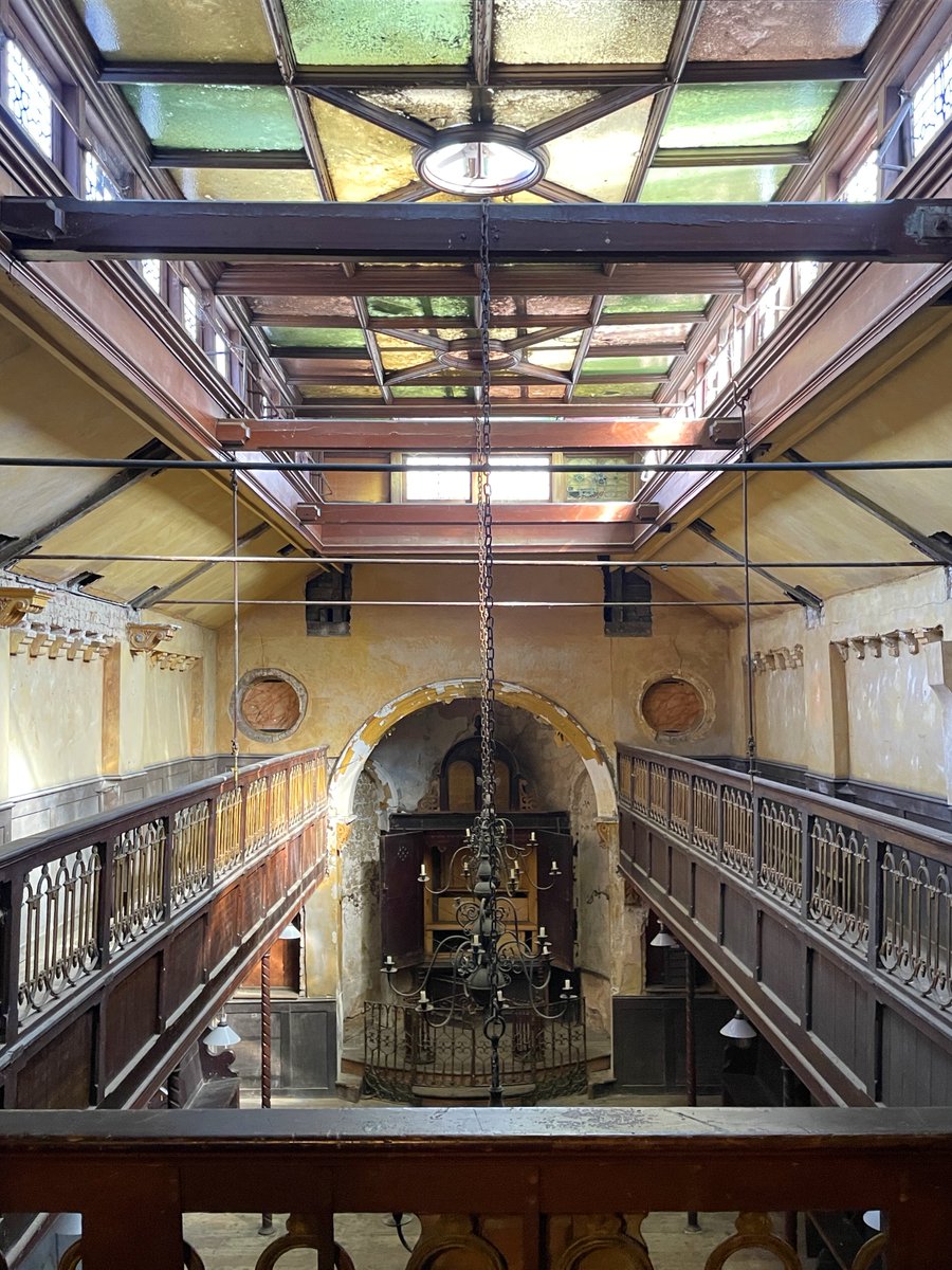 simon leach Design tweet media