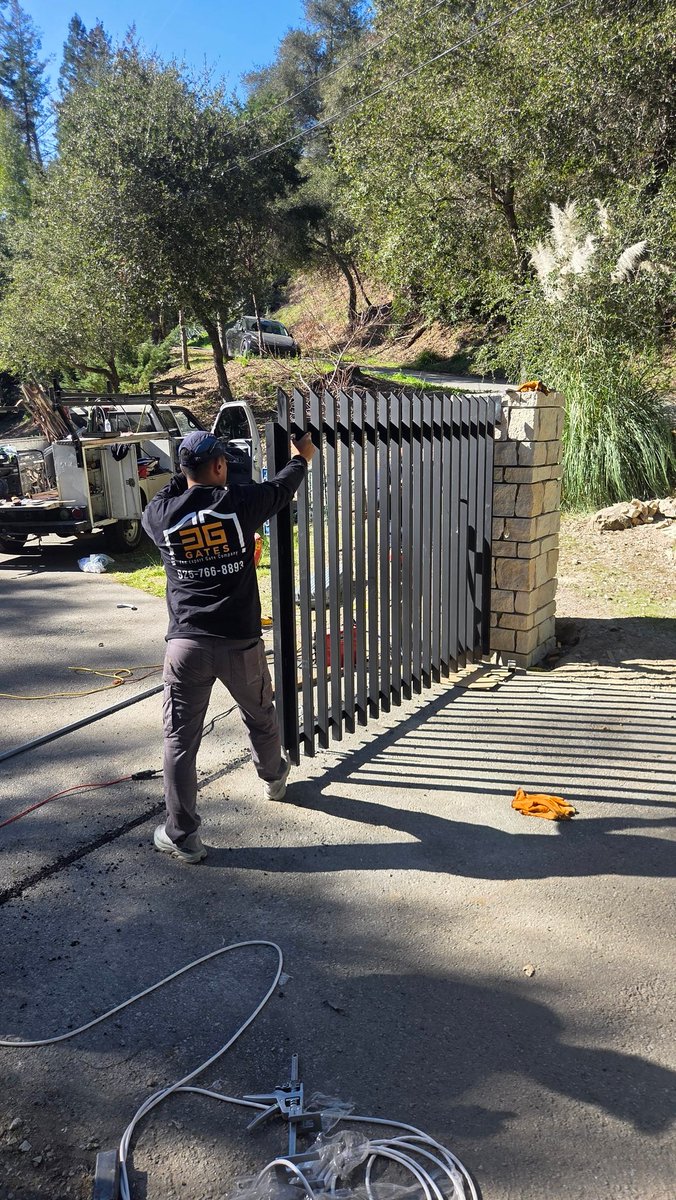 TheExpertGateUs's tweet image. Custom steel automatic gate with masonry columns completed in Los Gatos. Built for smooth operation, security, and long-term durability.
📞 (925) 766-8893
🌐 theexpertgate.com

Serving Los Gatos &amp;amp; the entire Bay Area.

#TheExpertGateCompanyCa #GateExpert #SteelGate