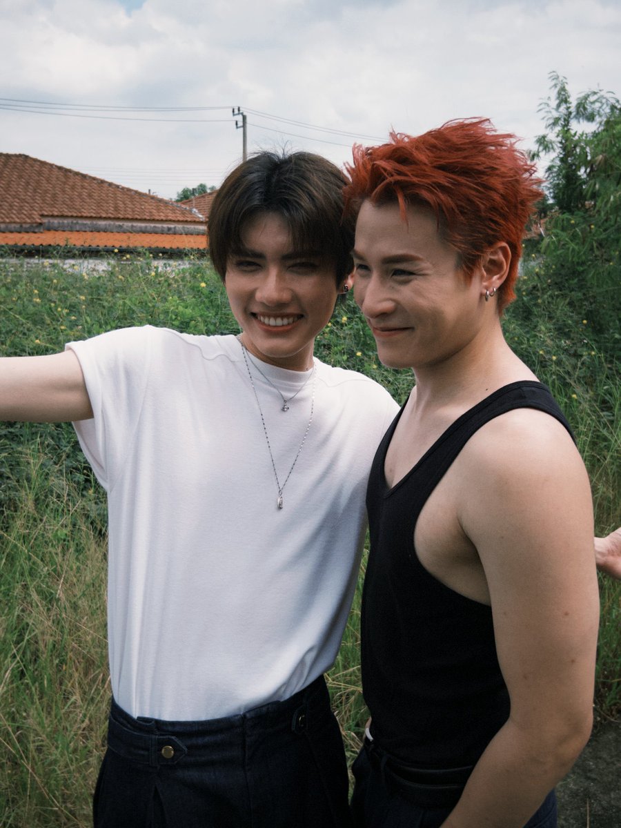 zhenxiess's tweet photo. let’s go vote for these two cuties under the supporting couple category !! 🥺

#saydarin #seydarin #michaeltopten #mctt #goddessblessyoufromdeath https://t.co/ZW70BD9OE6