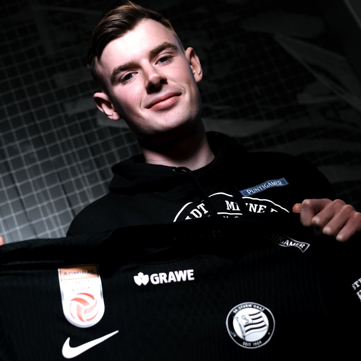 SKSturm's tweet image. Welcome to Graz, Rory #Wilson! 📝 #sturmgraz #inundaut