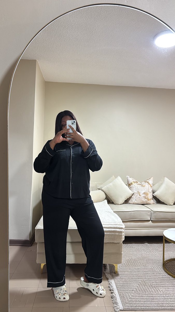 desree_h_'s tweet photo. SHEIN sleepwear will always be goated😮‍💨🔥 https://t.co/ic7devd4vz