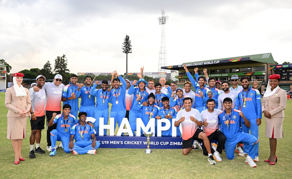 Darshitven's tweet photo. ICC U-19 विश्व कप जीतकर भारतीय युवाओं ने एक बार फिर साबित कर दिया कि क्रिकेट में देश का भविष्य मज़बूत हाथों में है।

इंग्लैंड को फाइनल में हराकर इतिहास रचने वाली पूरी टीम को ढेरों बधाई। आप सबने करोड़ों भारतीयों का सिर गर्व से ऊँचा कर दिया। 🇮🇳🏏

#U19WorldCup2026
#U19WorldCup https://t.co/ZtXOxIH1WH