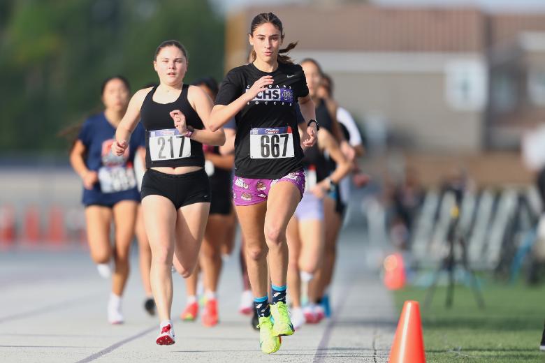 Youthrunner's tweet image. 🌟 Check out these incredible moments captured by #SmothermanImages at the Rancho Cucamonga Winter Qualifier! 🏃‍♀️🏃‍♂️✨ Dive into the action and feel the excitement! 📸 #YouthRunning #CaptureTheMoment #RanchoCucamonga #trackandfield  youthrunner.com/news/story/ran…