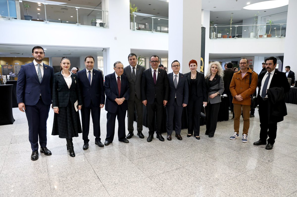 amchamtr's tweet image. TABA-AmCham ve İMİB iş birliğiyle düzenlenen, Türkiye-ABD ekonomik ve stratejik ilişkilerini derinleştirmeyi amaçlayan “ABD’nin Kritik Maden Politikaları ve Türkiye’nin Jeoekonomik Pozisyonu” başlıklı panelimizden öne çıkan kareler. 

#TABAAmCham #İMİB #Panel #Etkinlik