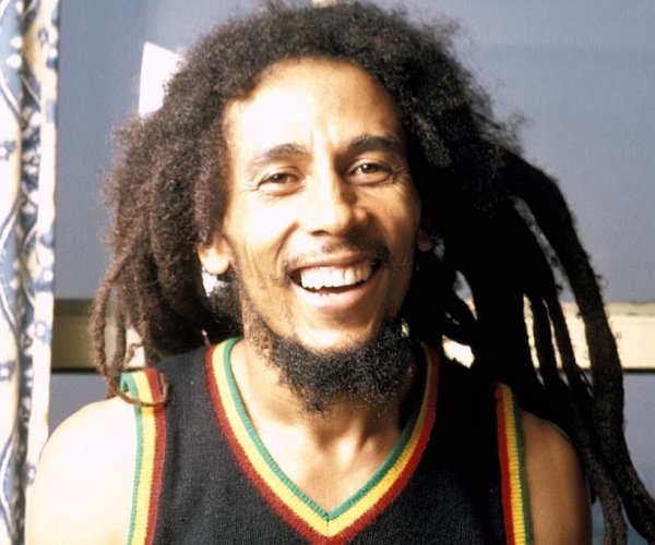 tompinks's tweet image. Remembering famous singer-songwriter, musician and reggae icon BOB MARLEY, born 81 years ago today
instagram.com/p/DUbJWZ0DscM

#BobMarley #Music #Legend #BornOnThisDay #Birthday #Today #OnThisDay #OTD #Reggae #ReggaeMusic #Ska #Rocksteady #Folk #MusicHistory #MusicLovers