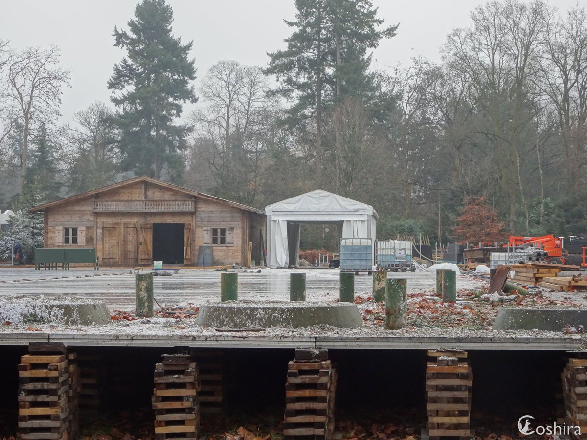 Coshira_'s tweet photo. Afbreken van de Warme Winter Weide.

#Efteling #WarmeWinterWeide https://t.co/Ywsjg7rAaC