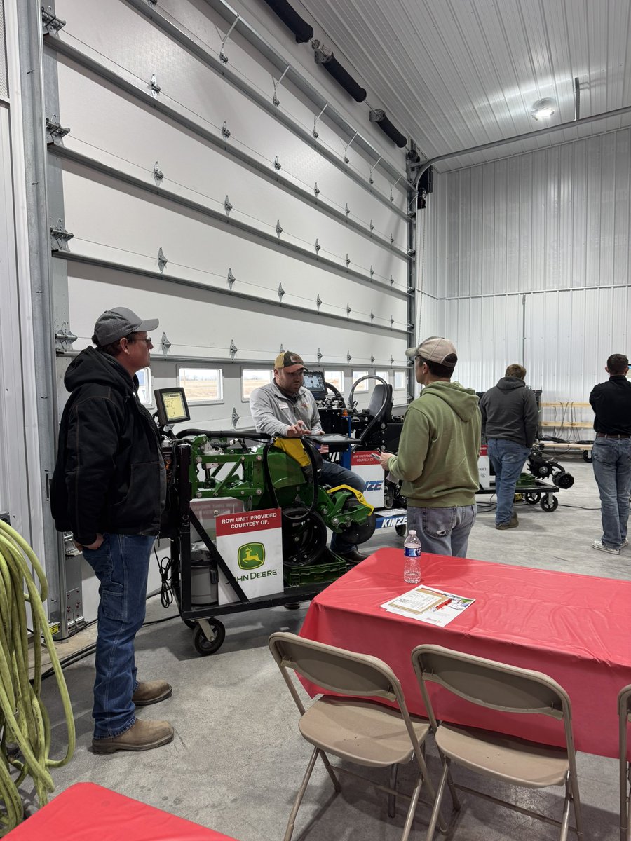 LoganMccrea's tweet photo. Last day of Planter U here in Otley. Great conversations and learning being had. Big props to @ISUDigitalAg for all of their hard work this week. #ISUCrops @rkvittetoe https://t.co/55Tm2DrGHU