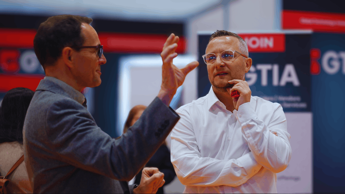 RoboShadow tweet media