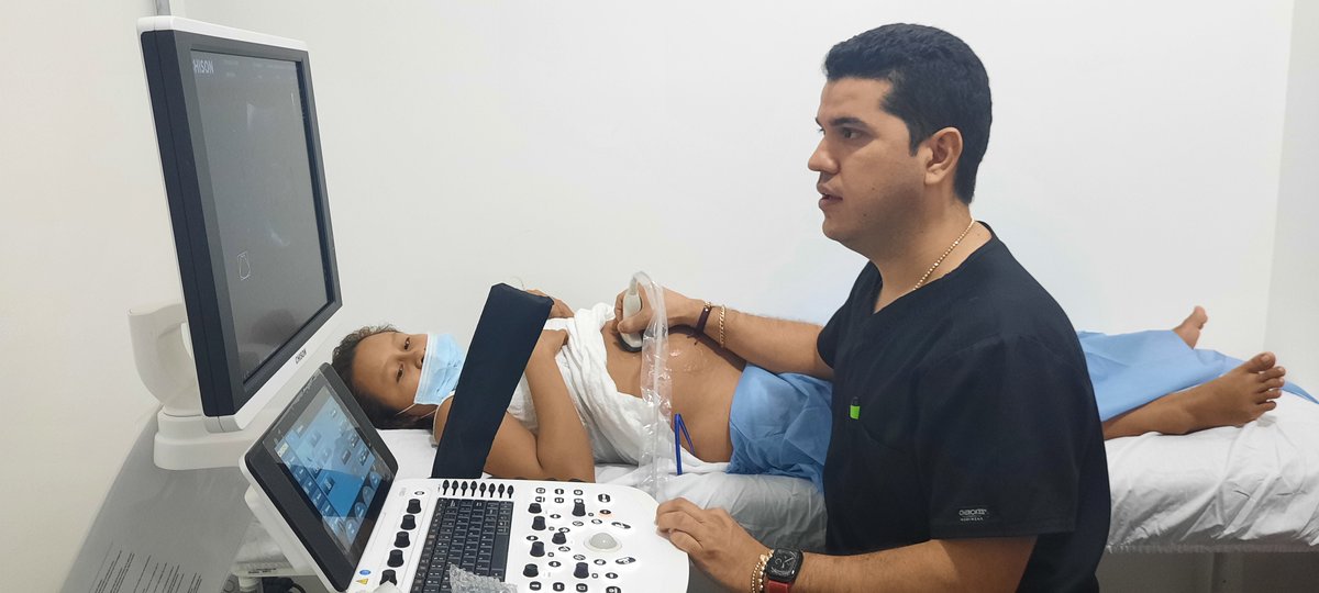 En la E.S.E. Hospital San Jerónimo trabajamos cada día para brindar una atención integral, segura y humanizada.
Nuestros servicios están disponibles para cuidar tu salud y la de tu familia con calidad y compromiso.
