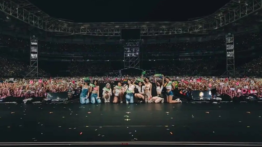 TWICE BRASIL tweet media